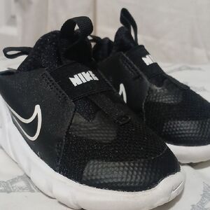 Nike Kids Black and White Sneakers